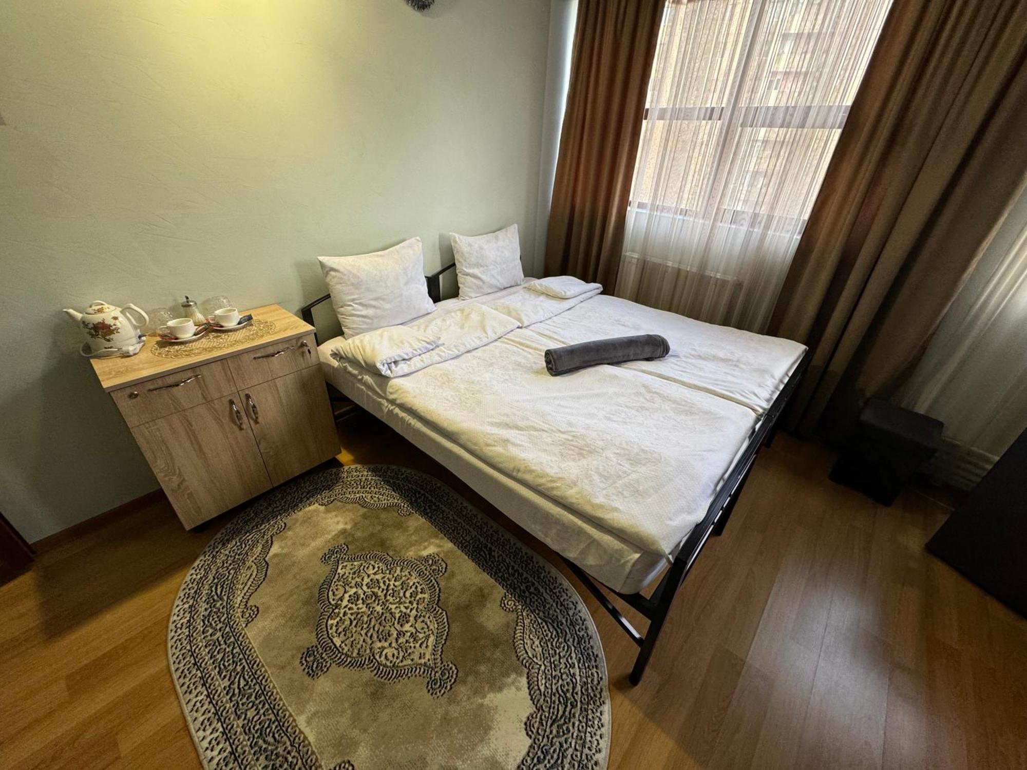 Alem Hotel Yerevan Exterior photo